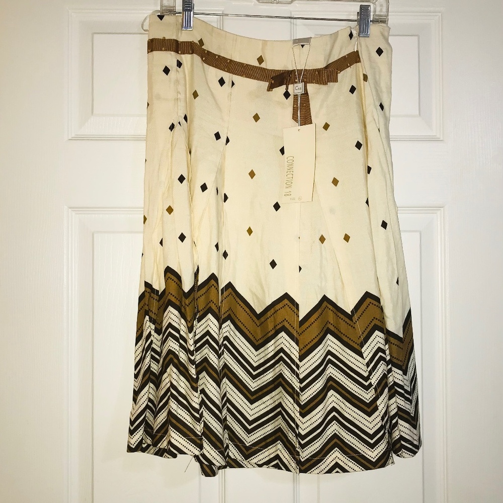 Connection 18 A Line Skirt Beige/Tan/Cream Brown/Chocolate DiamondChevron Design
